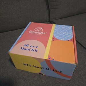 Beetles All in 1 Mani Kit Gel